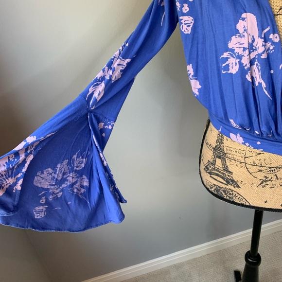 Free People Flowy Top - Picture 4 of 5